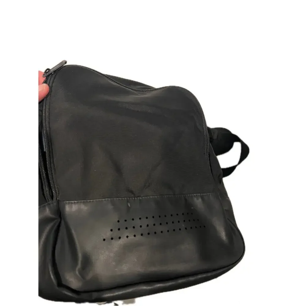 Adidas Faux Leather Medium 20"x12"x10" Black Duffel Gym Bag - Picture 4 of 5